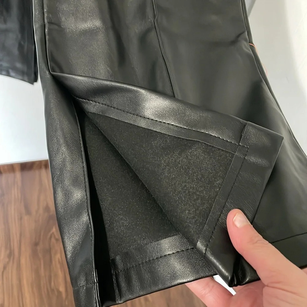 ASOS Design NWT Pleather Black High Rise Flare Pants Size 8 - Picture 6 of 10